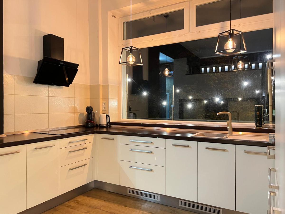 Apartment House Nová Dubnica Zewnętrze zdjęcie